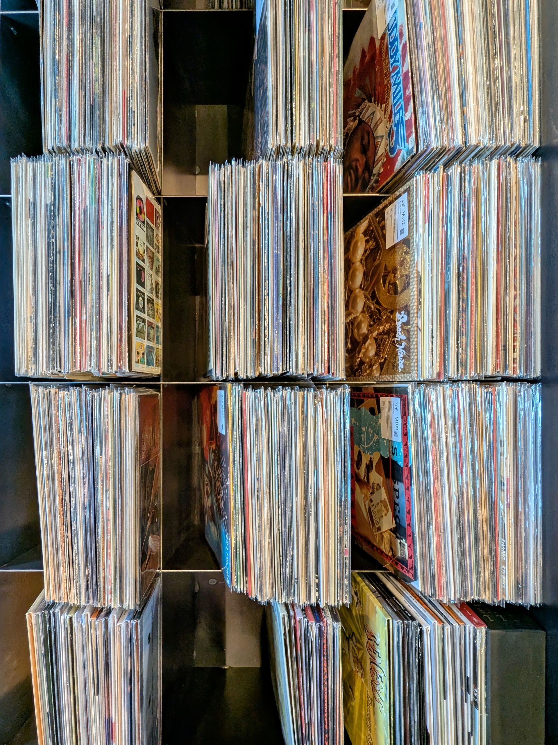 Vinyl-Auswahl im Laden